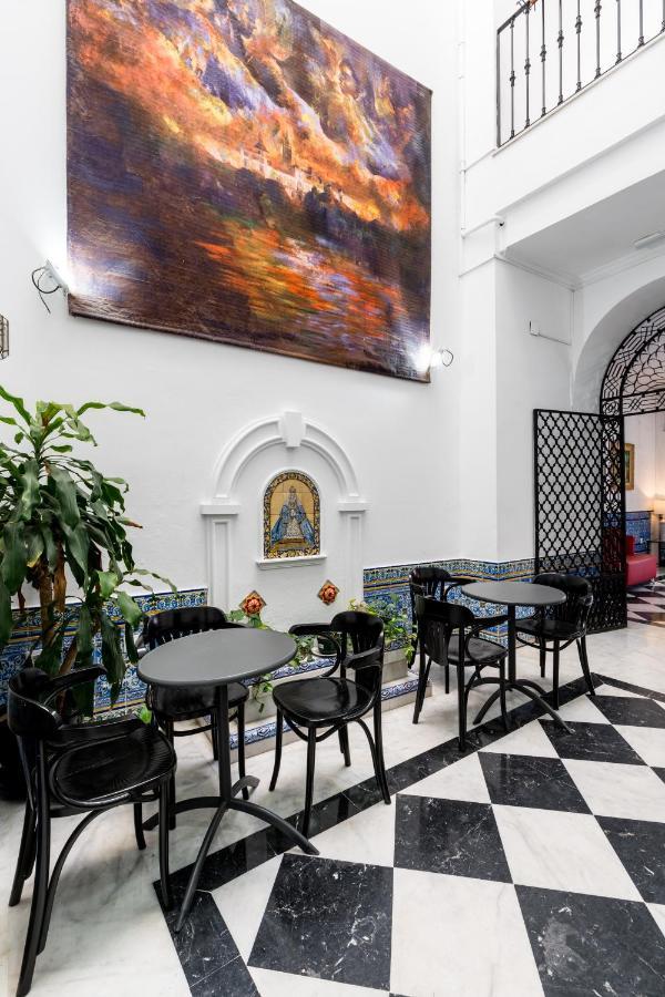 Cool 2* Seville